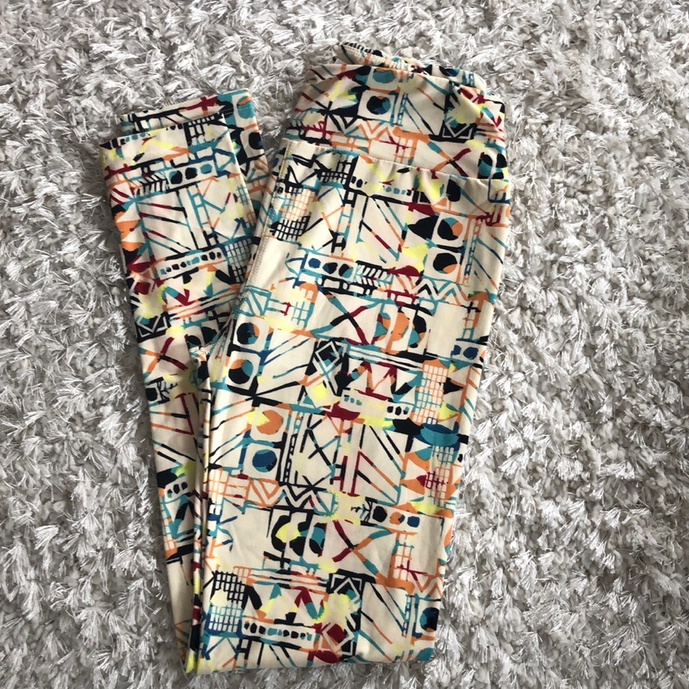 Brand new LulaRoe OS leggings